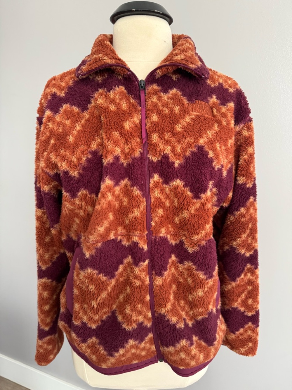 The North Face Plush Full-Zip Teddy Jacket in Rust & Burgundy